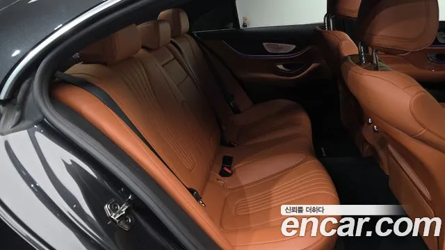 Mercedes-Benz CLS-Class — Фото автомобиля 12