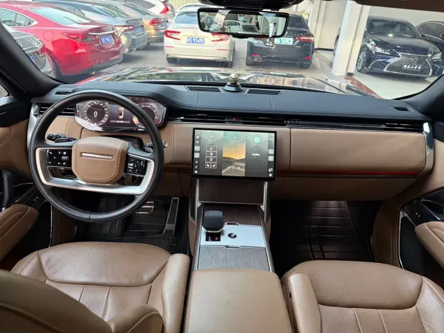 Land Rover Range Rover — Фото автомобиля 10