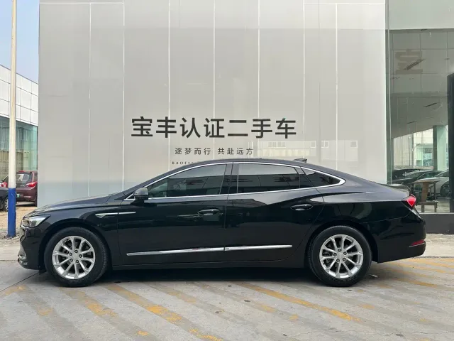 Buick LaCrosse — Фото автомобиля 8