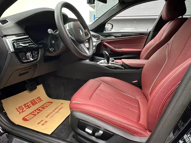 BMW 5 Series — Фото автомобиля 7