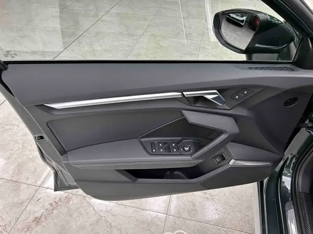 Audi Audi A3 2023 Facelift Sportback 35 TFSI Fashion Sport — Фото автомобиля 15