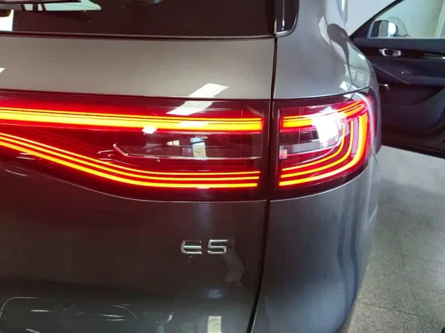 Geely Galaxy E5 — Фото автомобиля 7