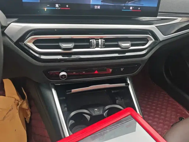 BMW 3 Series — Фото автомобиля 12