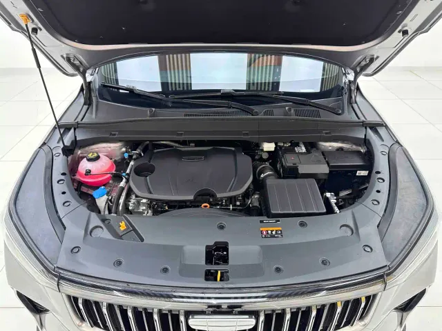Geely Boyue — Фото автомобиля 7