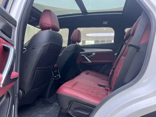 Jetour X70 Plus — Фото автомобиля 14