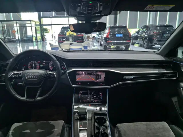 Audi A6L — Фото автомобиля 5