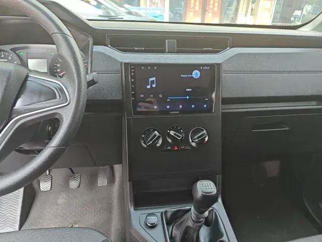 Wuling Zhengcheng — Фото автомобиля 12