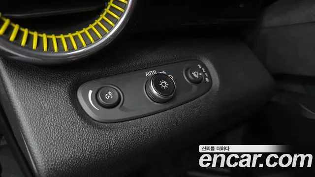 ChevroletGMDaewoo Trax Trax Кроссовер — Фото автомобиля 28