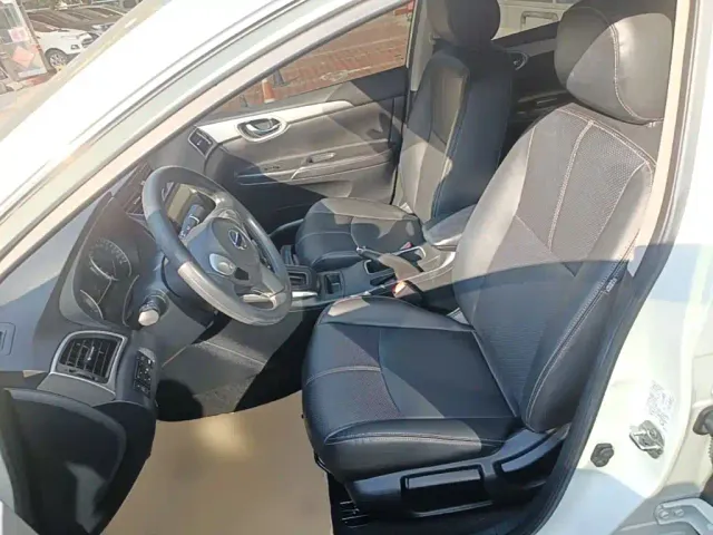 Nissan Sylphy — Фото автомобиля 14