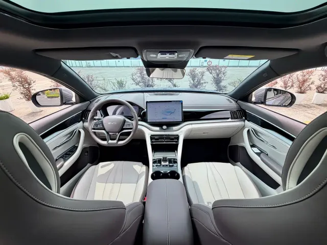 BYD Song PLUS PHEV 2025 EV 520km Luxury — Фото автомобиля 13