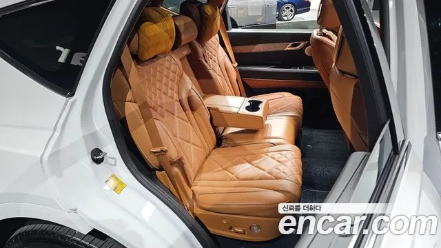 Genesis GV80 — Фото автомобиля 17