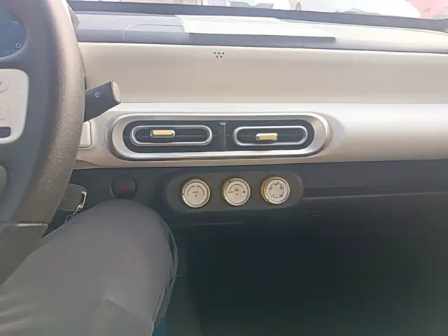 Wuling Hongguang Mini EV — Фото автомобиля 12
