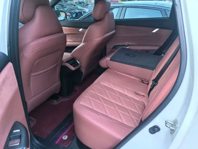 Changan CS75 Plus — Фото автомобиля 9