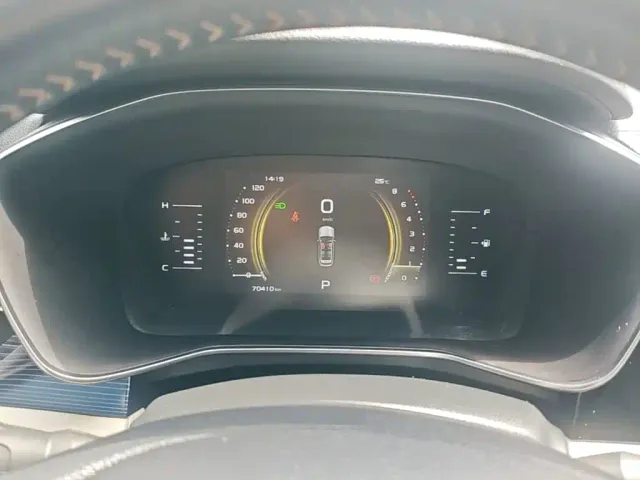 Geely Boyue — Фото автомобиля 7