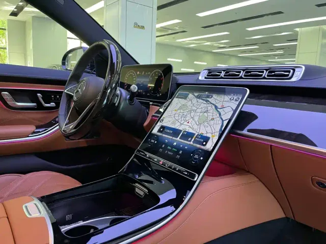 Mercedes-Benz Maybach S-Class — Фото автомобиля 22