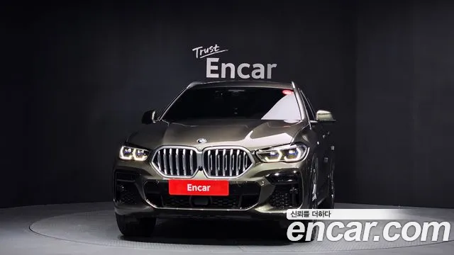 BMW X6 xDrive40i M Sport — Фото автомобиля 3