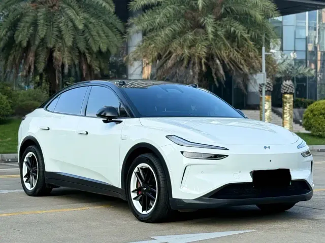 Onvo L60 — Фото автомобиля 3