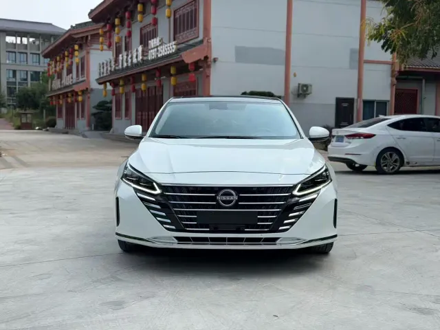 Nissan Teana — Фото автомобиля 2