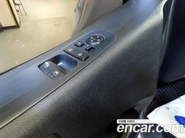 Hyundai Staria Staria Карго 3 места — Фото автомобиля 13