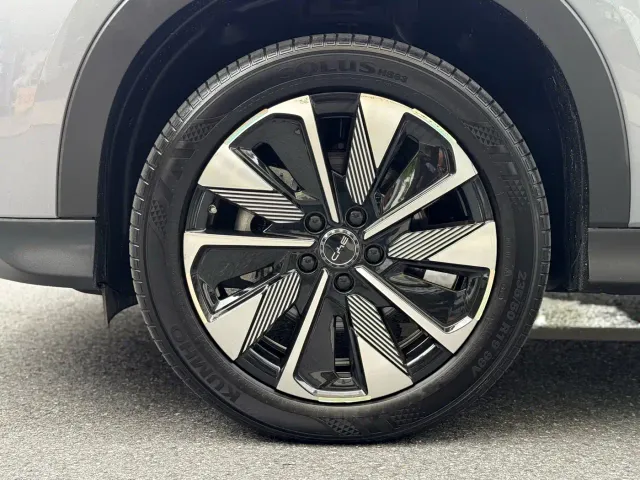 BYD Song PLUS — Фото автомобиля 25