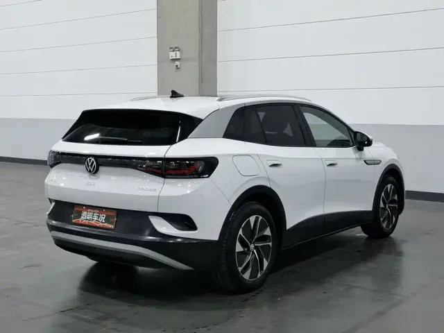 Volkswagen ID.4 Crozz — Фото автомобиля 2