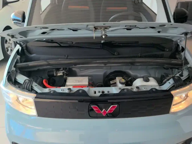 Wuling Hongguang Mini EV — Фото автомобиля 19