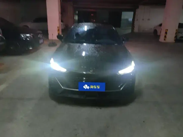 Changan UNI-V — Фото автомобиля 2