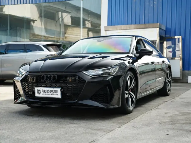 Фотография автомобиля — Audi A7L