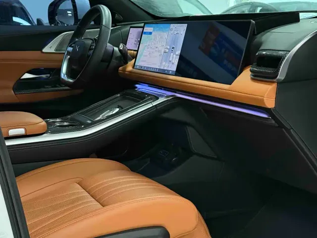 Xpeng G9 — Фото автомобиля 7