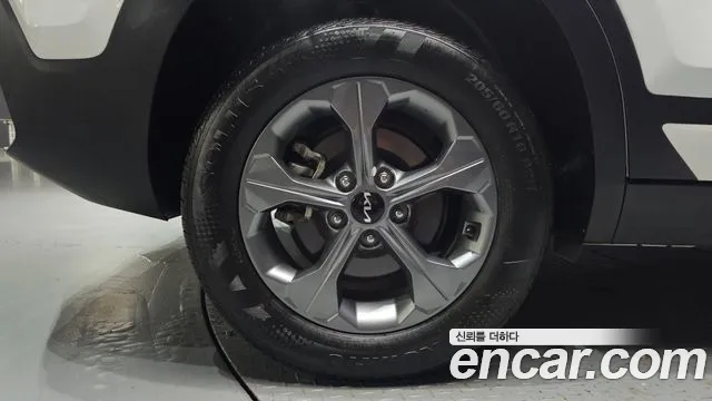 Kia Seltos — Фото автомобиля 5