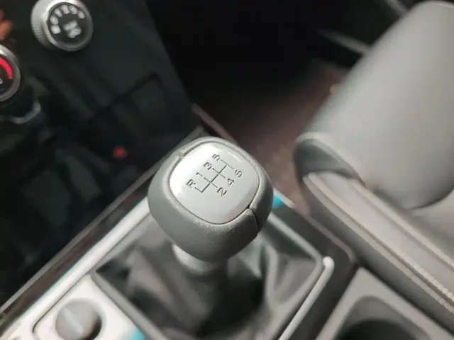 Wuling Zhengcheng — Фото автомобиля 2