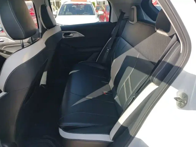 Geely Geometry E Firefly — Фото автомобиля 16