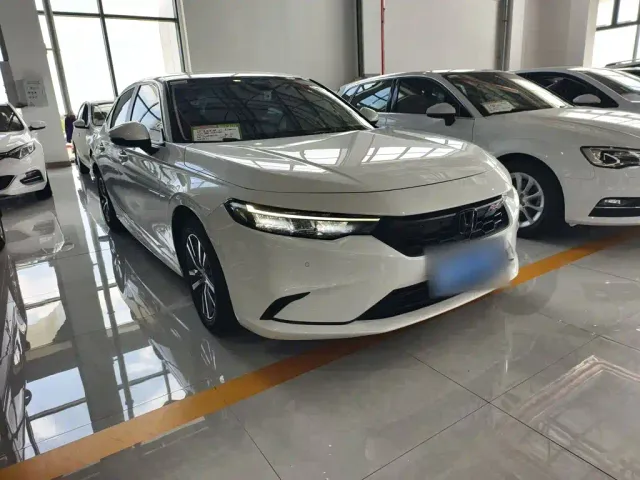 Honda Integra — Фото автомобиля 3