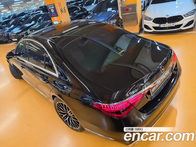Mercedes-Benz S-Class W223 — Фото автомобиля 4
