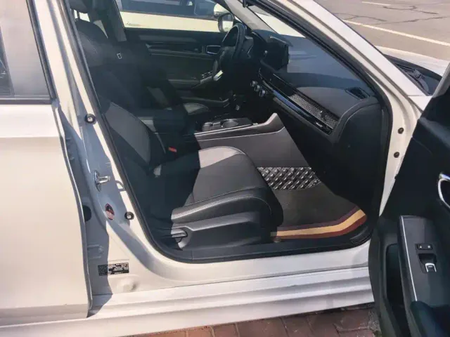 Honda Civic — Фото автомобиля 8
