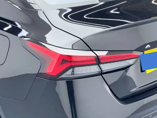 Nissan Teana — Фото автомобиля 19