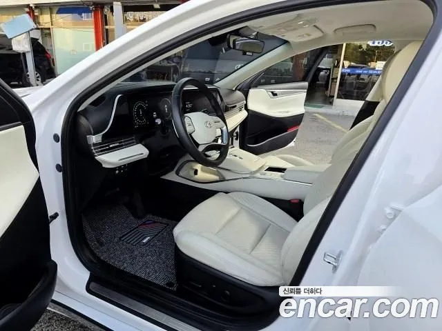 Hyundai Grandeur (New) Hybrid — Фото автомобиля 8