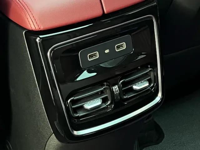 Jetour X70 Plus — Фото автомобиля 16