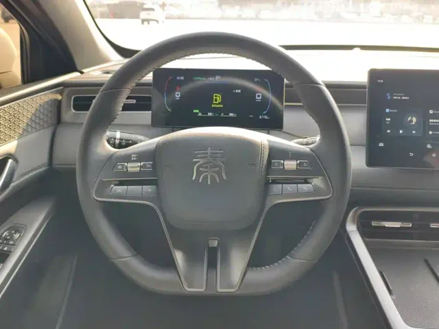 BYD Qin PLUS — Фото автомобиля 15