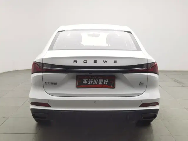 Roewe i5 — Фото автомобиля 4