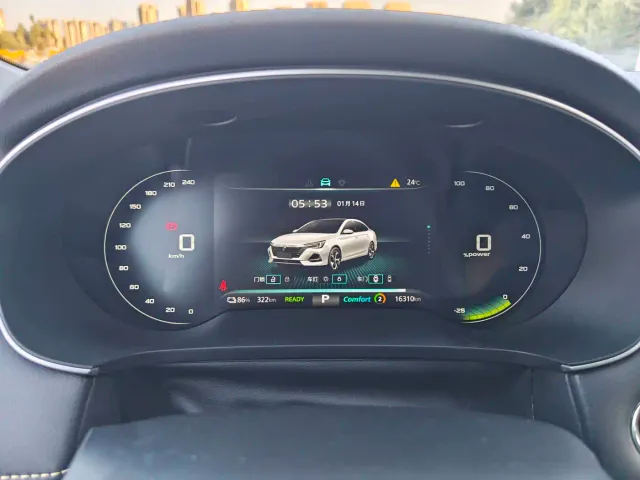 Roewe i6 MAX EV — Фото автомобиля 7
