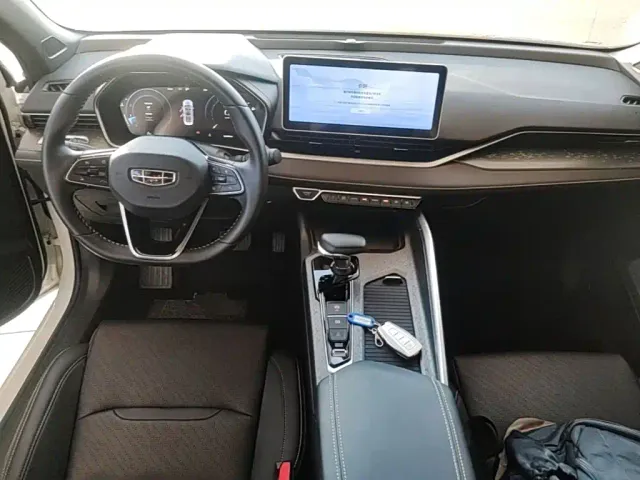 Geely Xingrui — Фото автомобиля 9