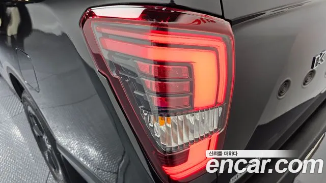 KG_Mobility_Ssangyong Rexton Новый Rexton Sport Khan Дизель 2.2 4WD — Фото автомобиля 20