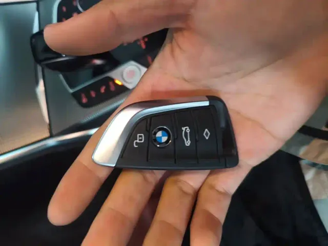 BMW 3 Series — Фото автомобиля 8