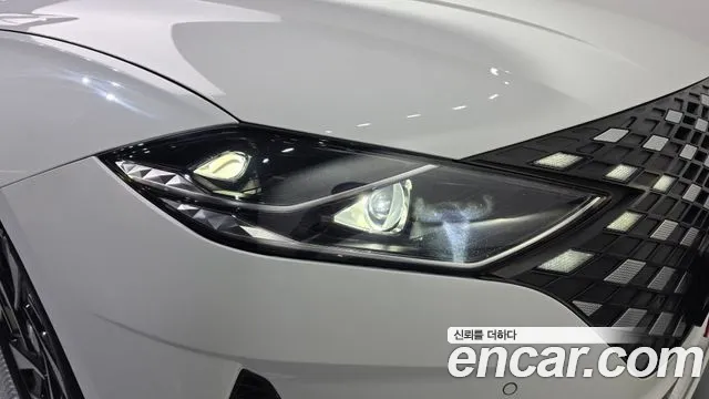 Hyundai Grandeur (New) Hybrid — Фото автомобиля 7