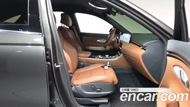 Genesis GV70 2.5T Бензин 2WD — Фото автомобиля 26