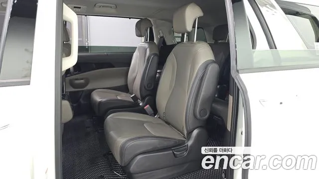 Kia Canival Новый Carnival 4 поколение Бензин 9 мест Signature — Фото автомобиля 9