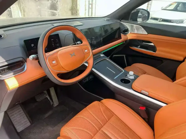 Xpeng G9 — Фото автомобиля 3