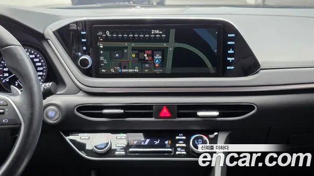 Hyundai Sonata — Фото автомобиля 18