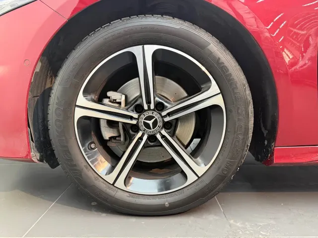 Mercedes-Benz A-Class — Фото автомобиля 16